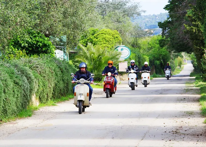 Montefabbrello Farm stay Magazzini (Tuscany)