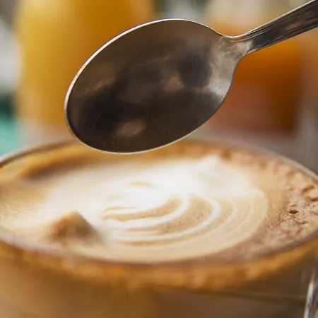 Фермерский дом Montefabbrello Magazzini (Tuscany)