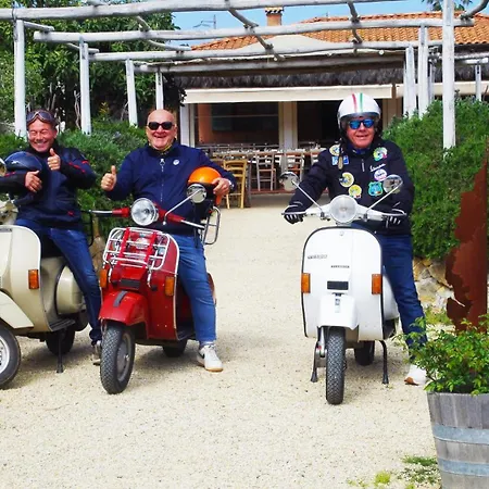 Alloggio per agriturismo Montefabbrello Magazzini (Tuscany)