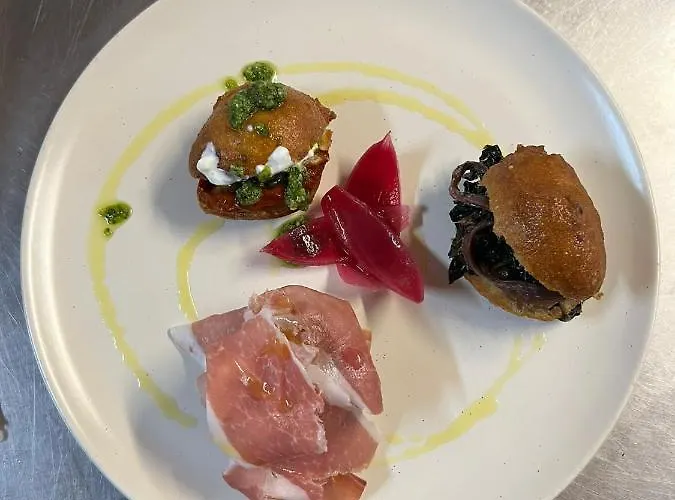 בית חווה Montefabbrello