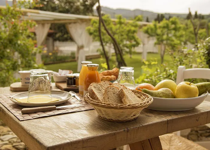 Montefabbrello * Magazzini (Tuscany)