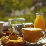 Montefabbrello مزرعة للإقامة *