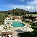 مزرعة للإقامة Montefabbrello *