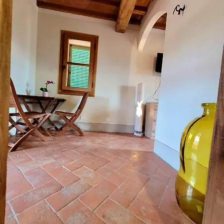 Montefabbrello * Magazzini (Tuscany)